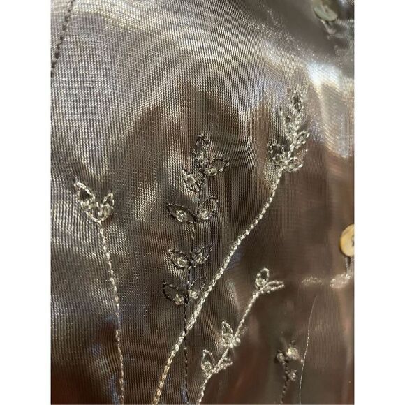 Womens Silver Embellished Button Up Blouse SZ M Floral Beaded - Picture 4 of 12